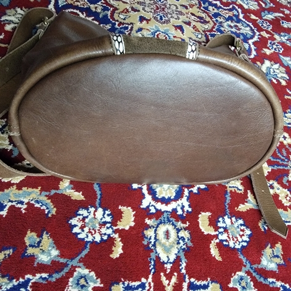 Madewell Transport Bucket bag - Picture 4 of 7